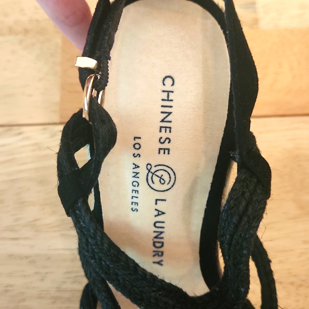 New Chinese Laundry “Maylin” Wedges (8) - Picture 3 of 4